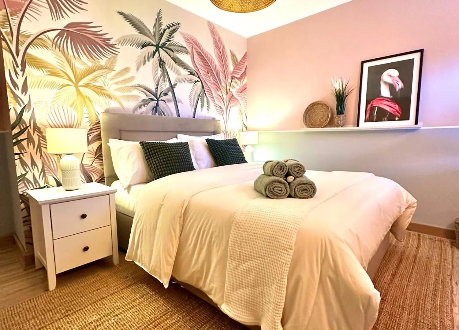 Blush Jungle - Homestay Dublin